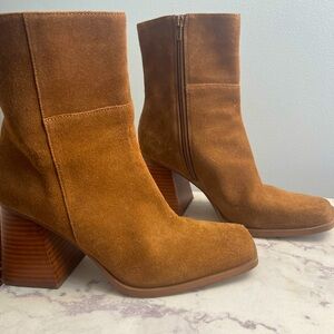 Crown Vintage booties
